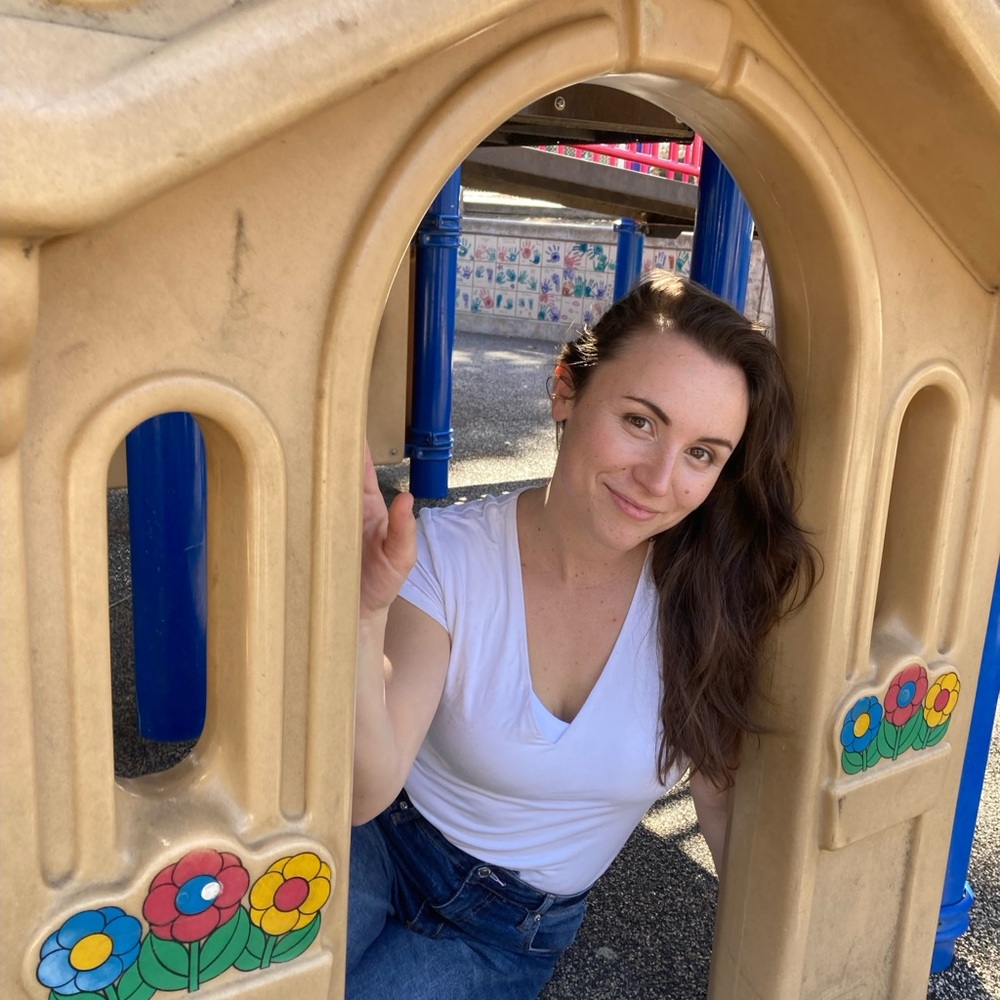 Meet your Posher, Emily